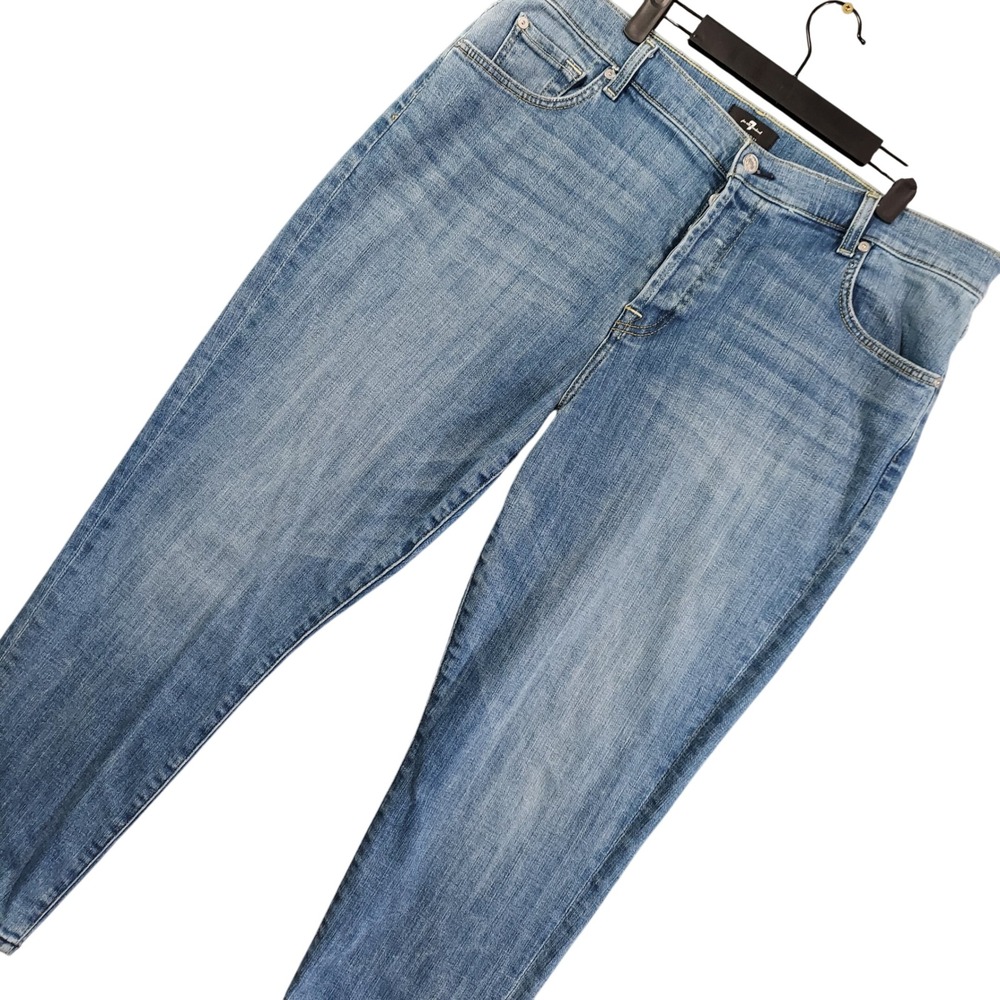 7 For All Mankind Jeans Womens 33 Light Wash Button Fly Straight Leg Stretch